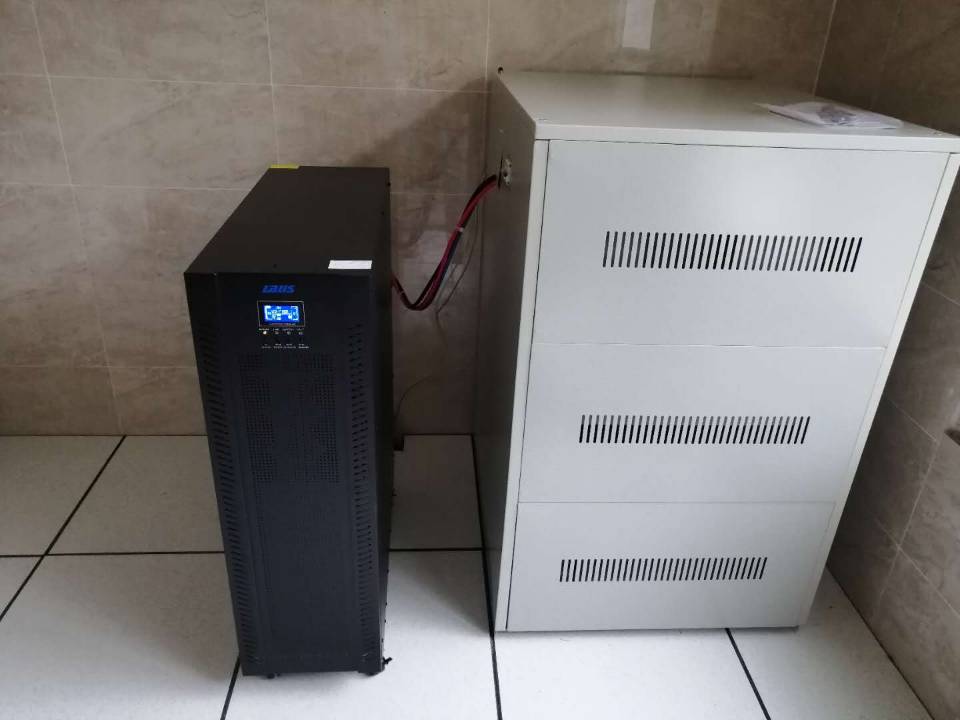 ［UPS电源］ 