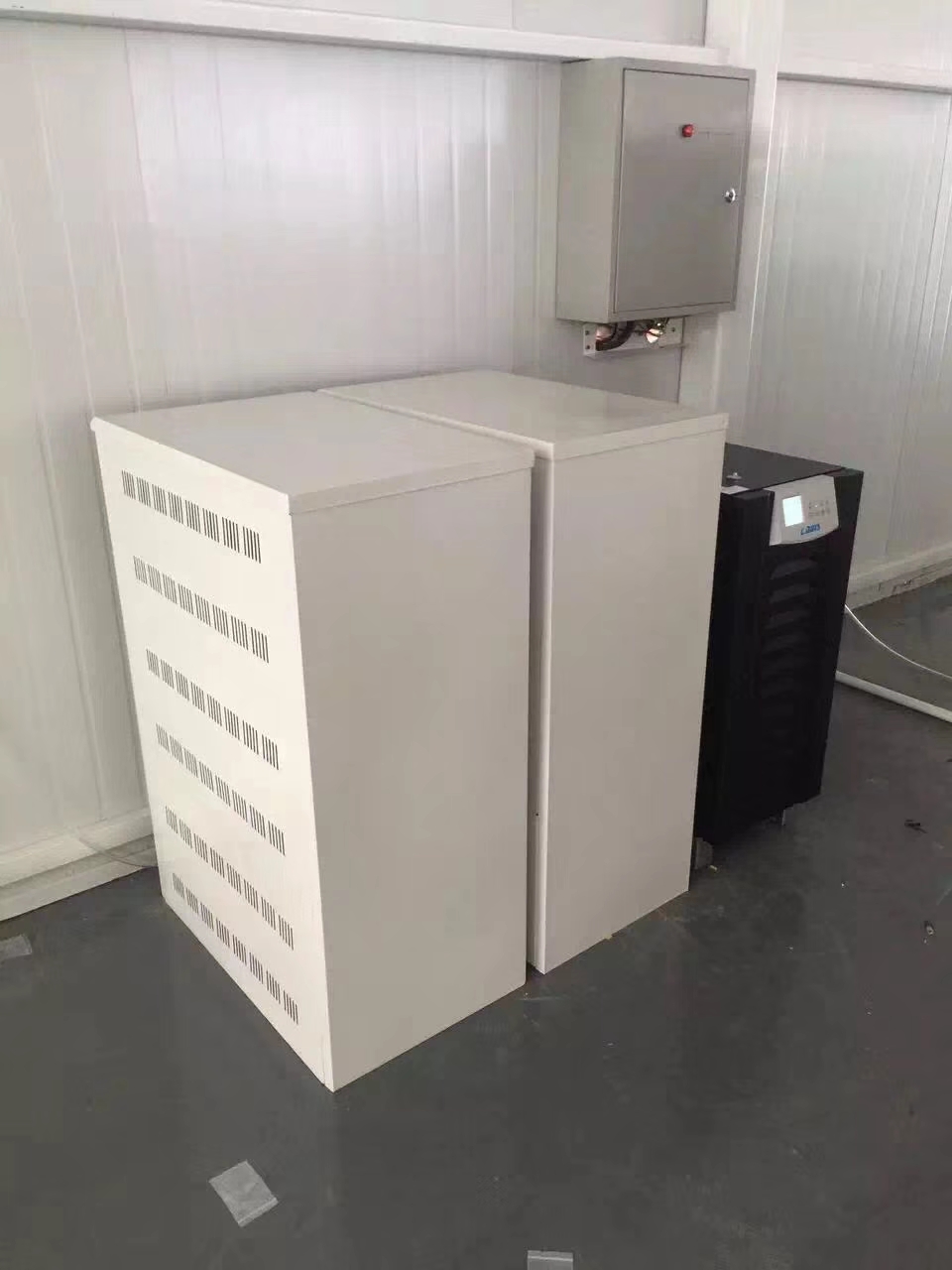 ［UPS电源］ 